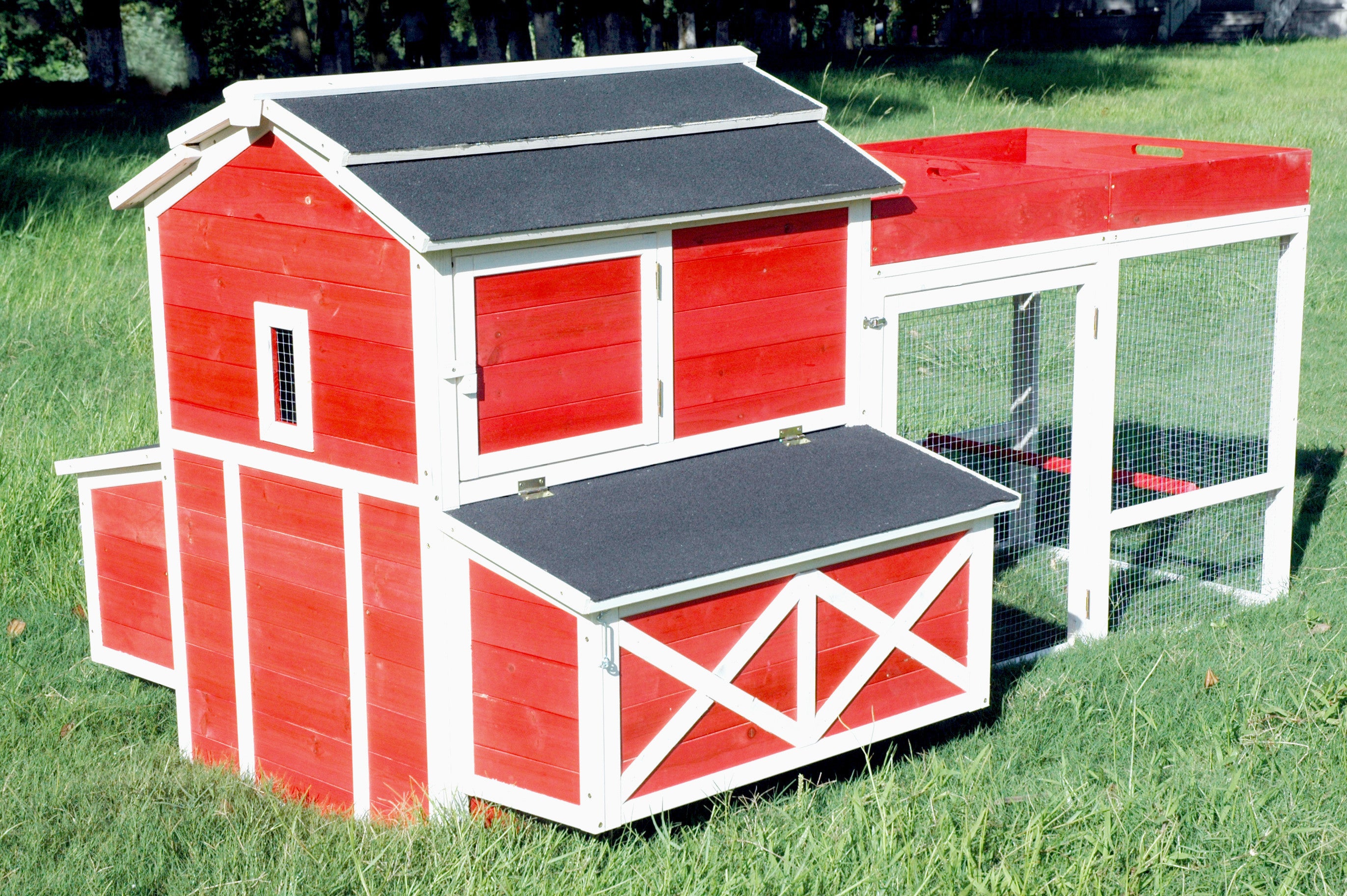 Red Chicken Coop with Roof Top – Yardify.com