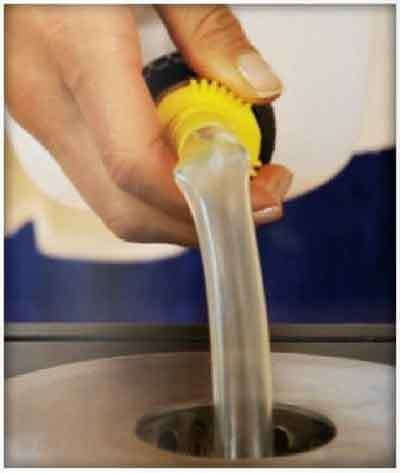 Eco-Feu Insert Ethanol Traditional Fireplace - Matte Black (FS-00033-MB), Fireplace - Yardify.com