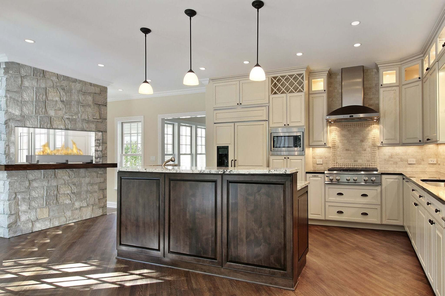 Eco-Feu Vision III - 51" Free Standing Ethanol Fireplace (WS-00098-BS, WS-00097-SS), Fireplace - Yardify.com