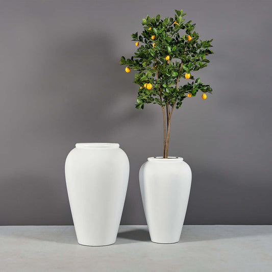 Jay Scotts Bara Jar 24″ Tall Round Fiberglass Urn Planter: Complete Spec Guide & Privacy Screening Solutions