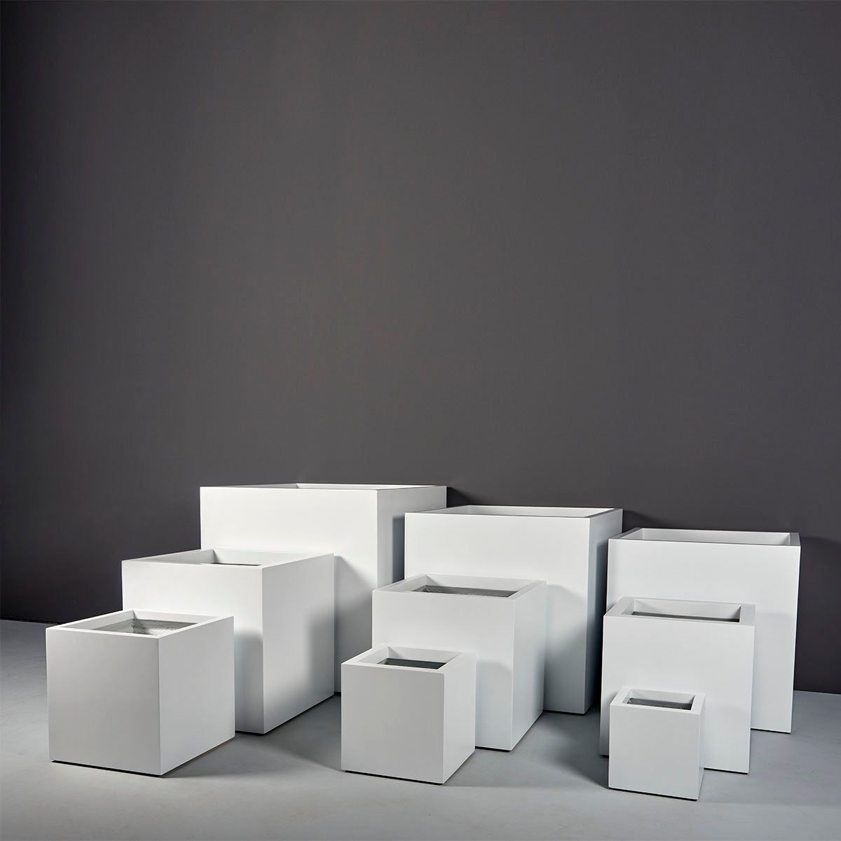 Jay Scotts Montroy Cube Fiberglass Square Planter Box - Size 24"L x 24"W x 24"H