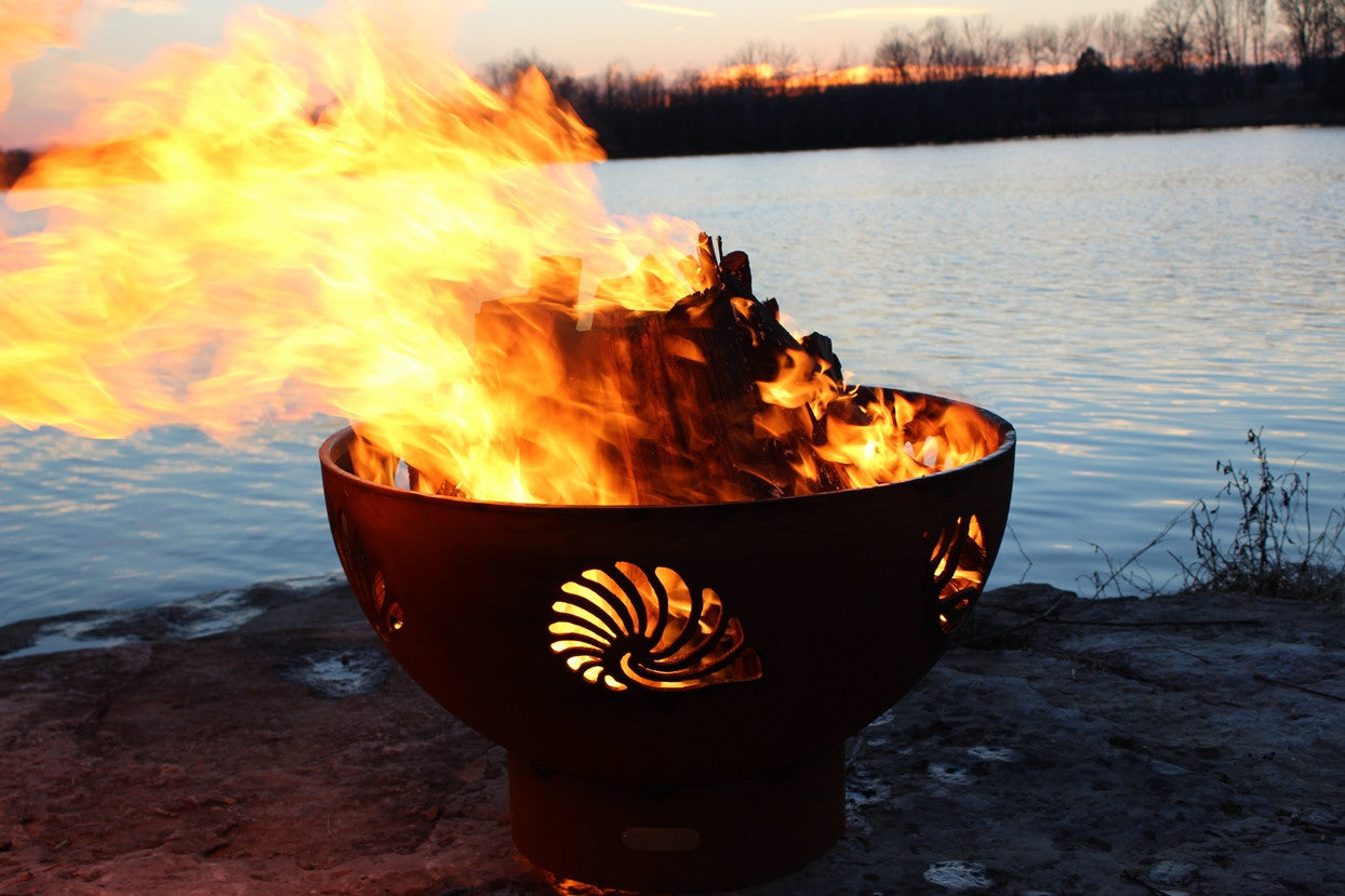 Fire Pit Art Beachcomber Handcrafted Carbon Steel Fire Pit (Beach), Fireplace - Yardify.com