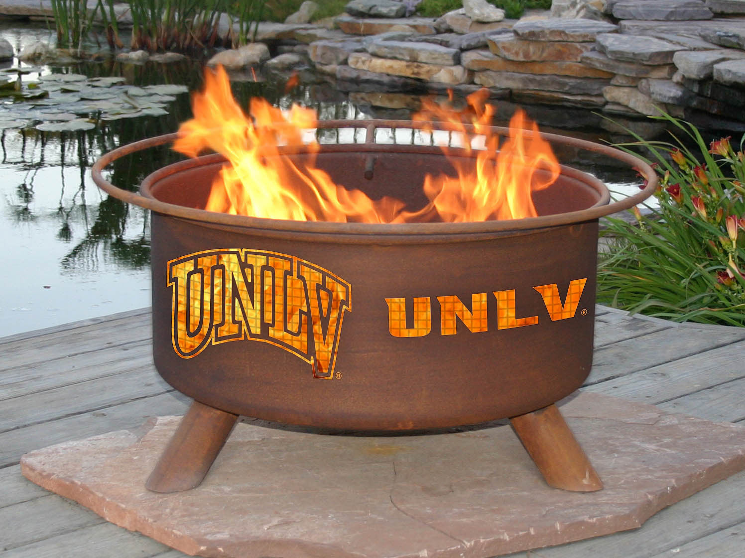 Collegiate UNLV Logo Fire Pit, Fireplace - Yardify.com