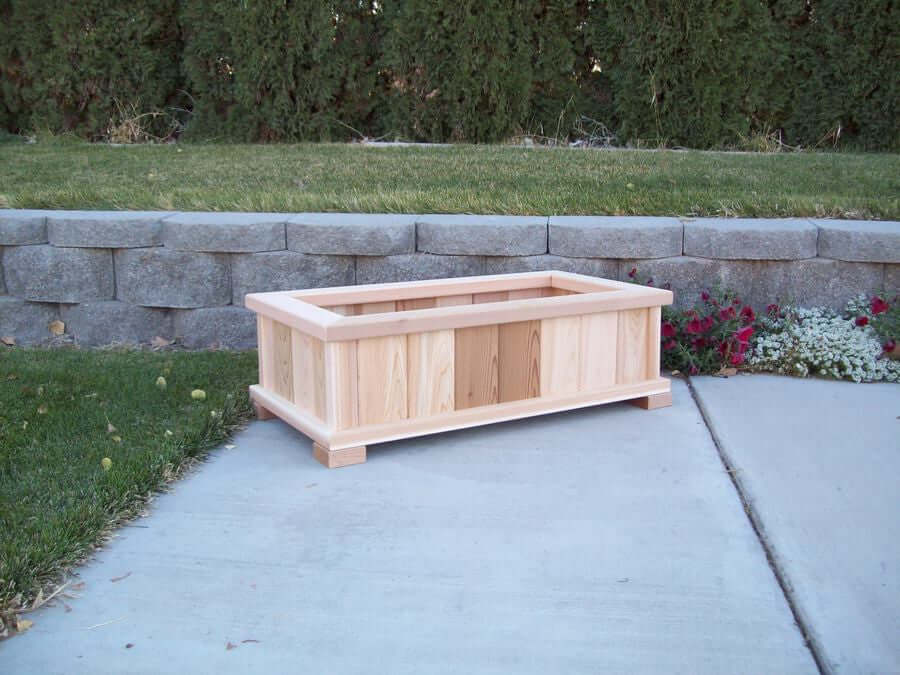 Wood Country Western Cedar Wood Patio Planters - Welcome to Yardify - 2