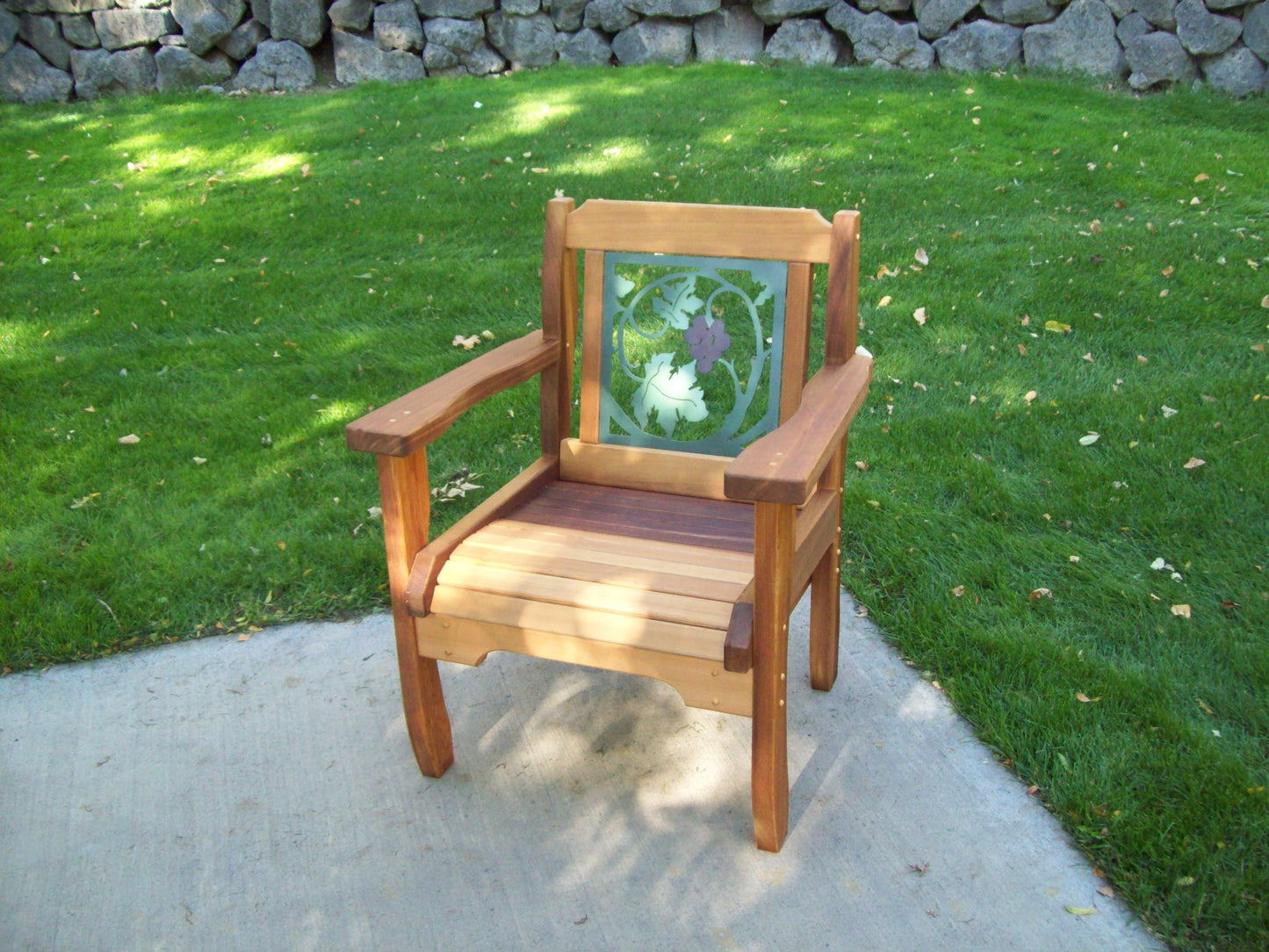 Cabbage Hill Wine Country Chair: 33"H x 25"D x 28"W